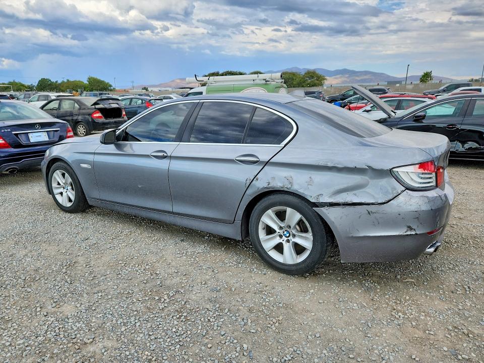 68043686 :رقم المزاد ، WBAXG5C59CDX04125 vin ، 2012 Bmw 528 مزاد بيع