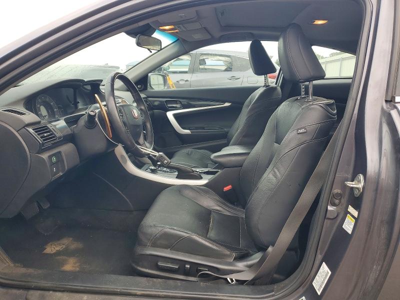 70338356 :رقم المزاد ، 1HGCT2B8XDA000897 vin ، 2013 Honda Accord مزاد بيع