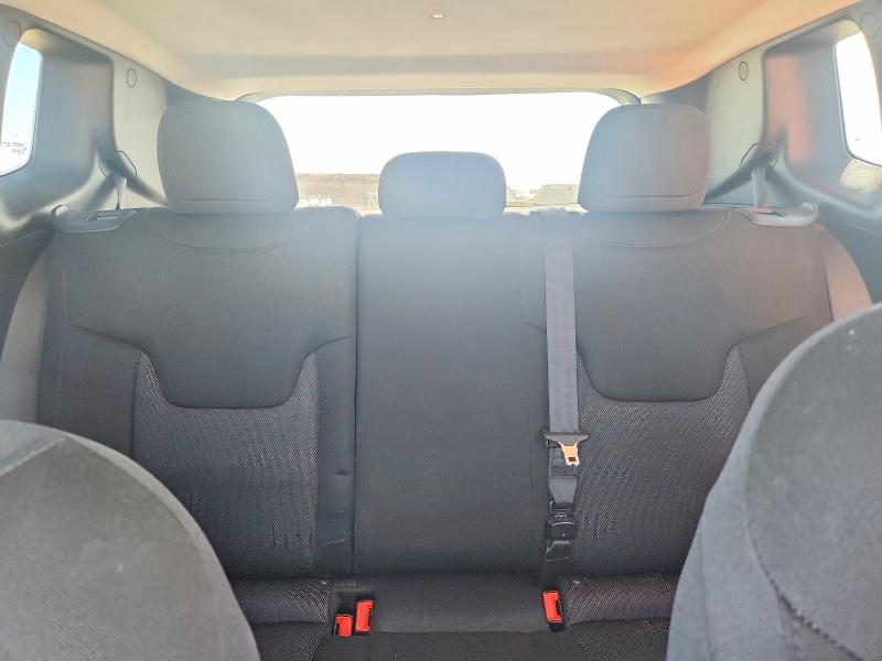 69053666 :رقم المزاد ، ZACCJBBT4FPC39552 vin ، 2015 Jeep Renegade مزاد بيع