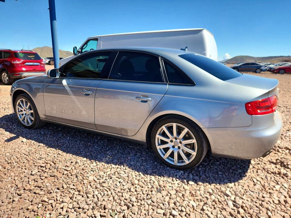 Продаж на аукціоні авто 2011 Audi A4, vin: WAUDFAFL9BA064748, номер лоту: 70368396