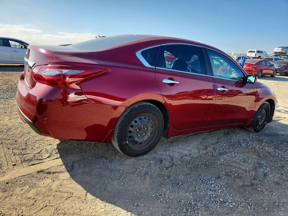 65120056 :رقم المزاد ، 1N4AL3AP9JC246060 vin ، 2018 Nissan Altima مزاد بيع