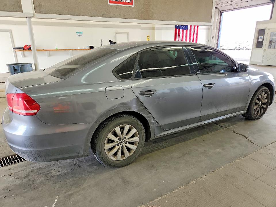 2014 Volkswagen Passat მანქანა იყიდება აუქციონზე, vin: 1VWAP7A35EC002458, აუქციონის ნომერი: 68621876