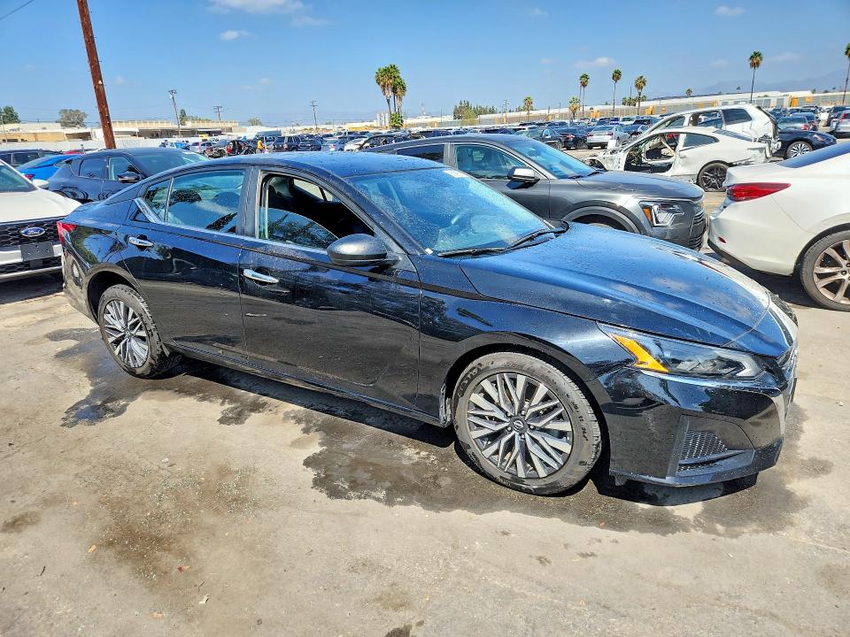 2025 Nissan Altima მანქანა იყიდება აუქციონზე, vin: 1N4BL4DV0SN351094, აუქციონის ნომერი: 68625666