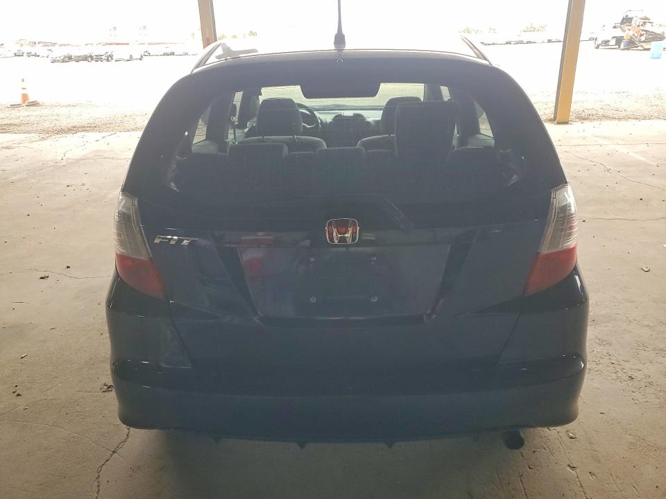 Продажа на аукционе авто 2013 Honda Fit, vin: JHMGE8H30DC039705, номер лота: 67358986
