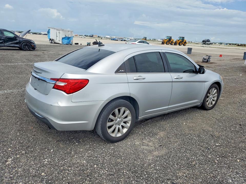 69080166 :رقم المزاد ، 1C3CCBBB8CN299537 vin ، 2012 Chrysler 200 مزاد بيع