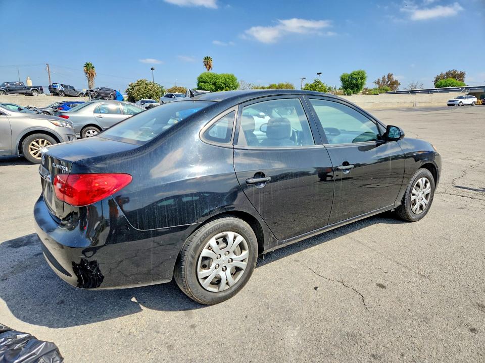 68988166 :رقم المزاد ، KMHDU4AD0AU021449 vin ، 2010 Hyundai Elantra مزاد بيع