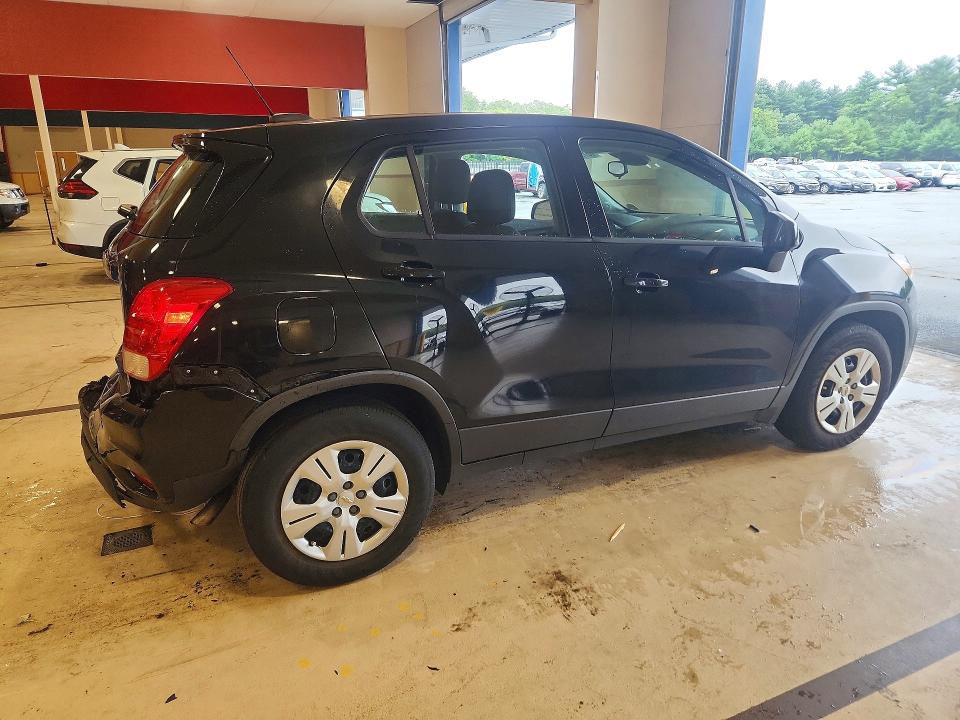 66116826 :رقم المزاد ، 3GNCJKSB9HL184414 vin ، 2017 Chevrolet Trax مزاد بيع