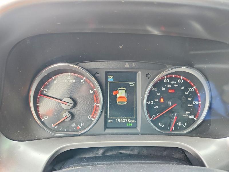 Aukcja sprzedaży 2016 Toyota Rav4, vin: JTMJFREV0GJ083817, numer aukcji: 68870926