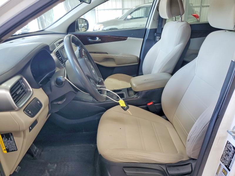 68837756 :رقم المزاد ، 5XYPG4A56GG076662 vin ، 2016 Kia Sorento مزاد بيع
