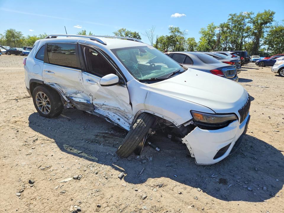 68843436 :رقم المزاد ، 1C4PJMLB4KD423773 vin ، 2019 Jeep Cherokee مزاد بيع