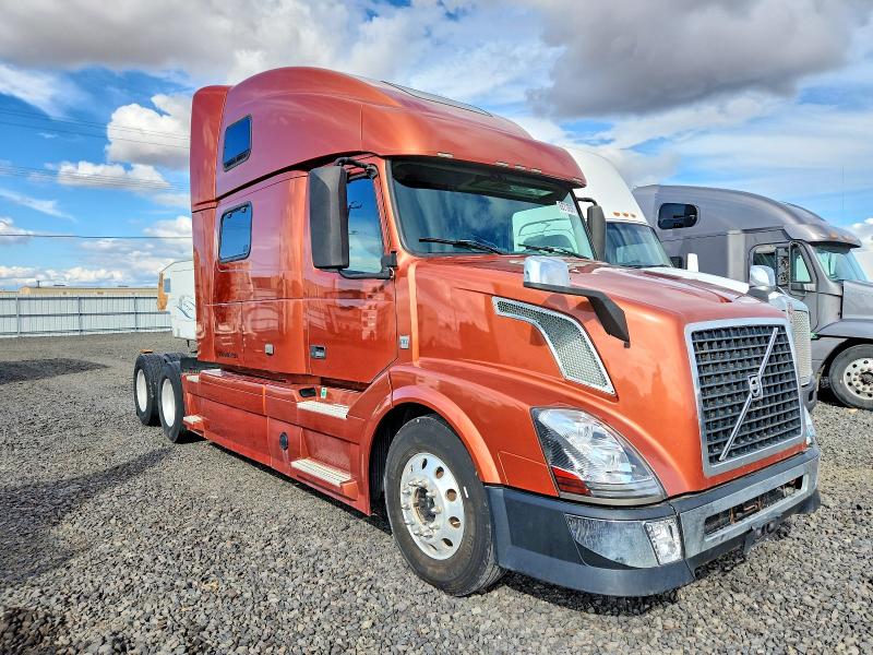 Aukcja sprzedaży 2016 Volvo Vn, vin: 4V4NC9EG9GN931590, numer aukcji: 68210656