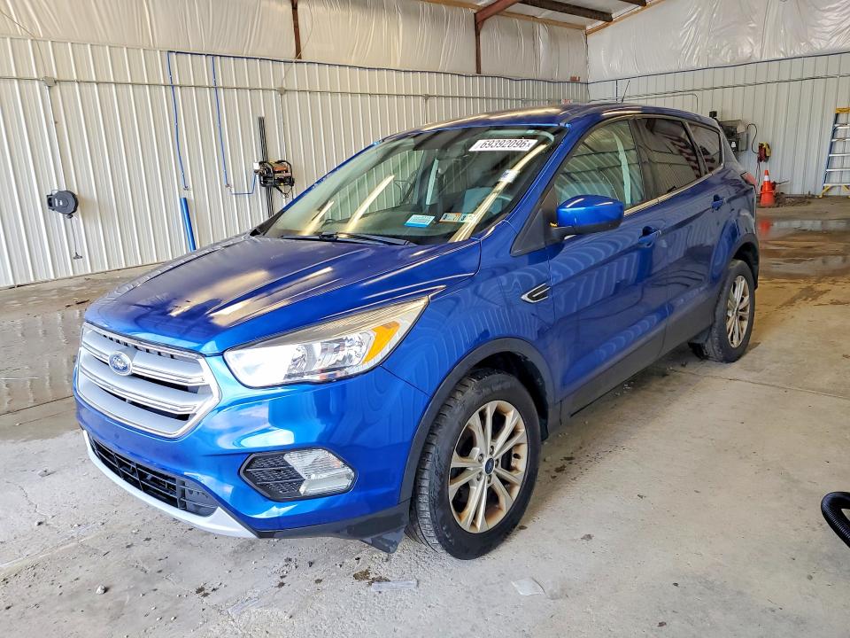 69392096 :رقم المزاد ، 1FMCU0GD7KUA93441 vin ، 2019 Ford Escape مزاد بيع
