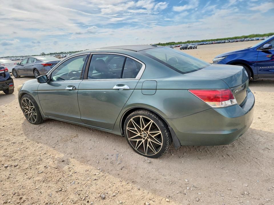 70858976 :رقم المزاد ، 1HGCP36898A089260 vin ، 2008 Honda Accord مزاد بيع