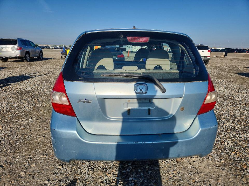 2007 Honda Fit მანქანა იყიდება აუქციონზე, vin: JHMGD38437S011373, აუქციონის ნომერი: 68785576