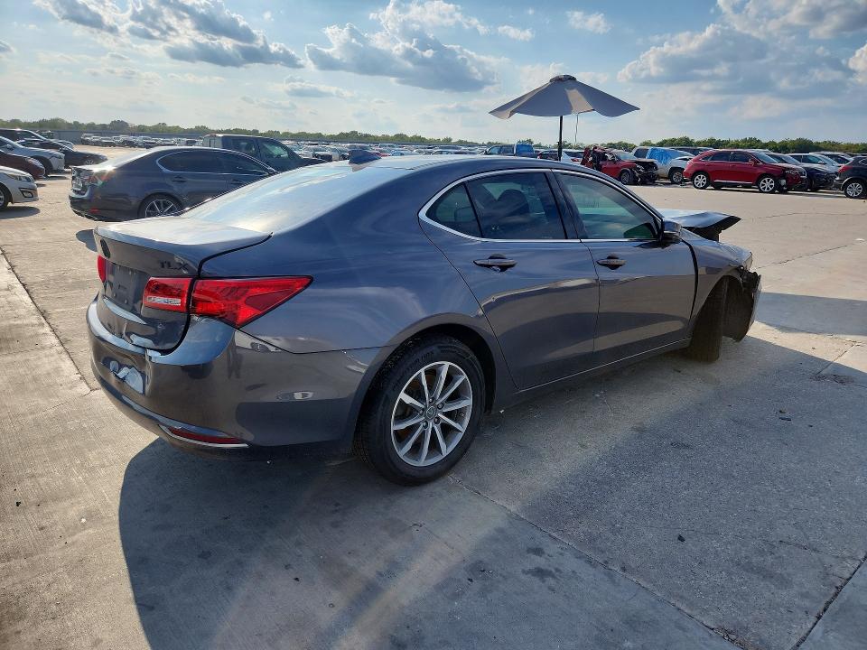 70544416 :رقم المزاد ، 19UUB1F36JA001752 vin ، 2018 Acura Tlx مزاد بيع