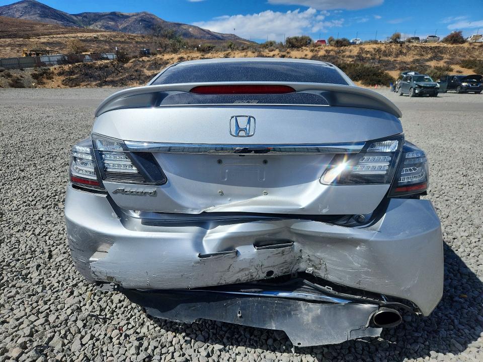 Продажа на аукционе авто 2015 Honda Accord, vin: 1HGCR2F71FA051563, номер лота: 68014836
