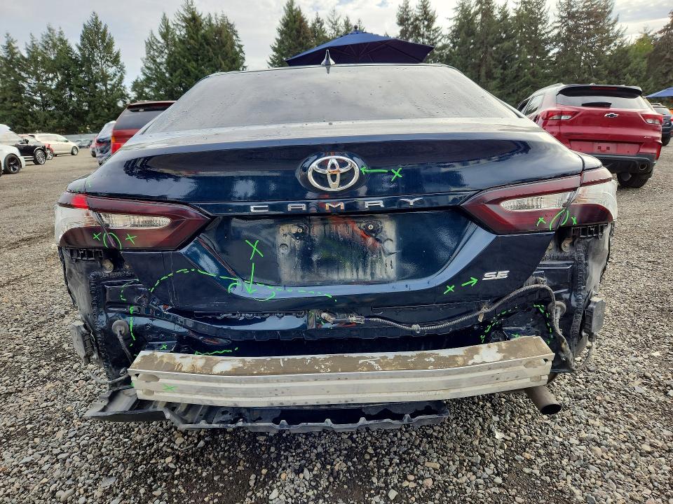 69633456 :رقم المزاد ، 4T1B11HK8KU235030 vin ، 2019 Toyota Camry مزاد بيع