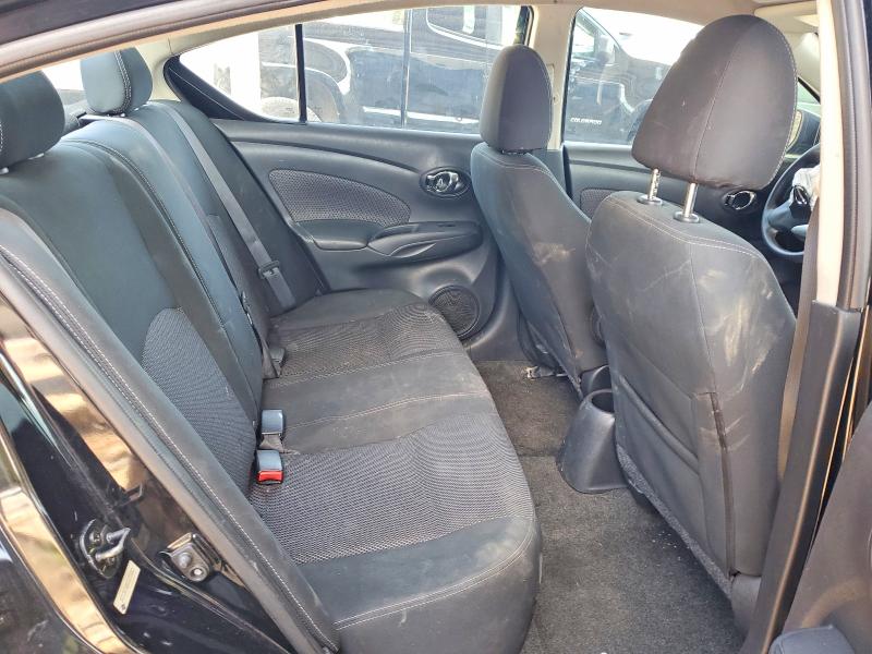 69388576 :رقم المزاد ، 3N1CN7AP5KL825947 vin ، 2019 Nissan Versa مزاد بيع