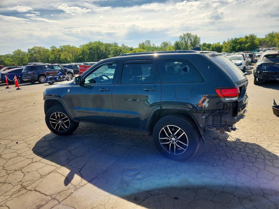 67640226 :رقم المزاد ، 1C4RJFLG8JC199766 vin ، 2018 Jeep Grand Cherokee مزاد بيع
