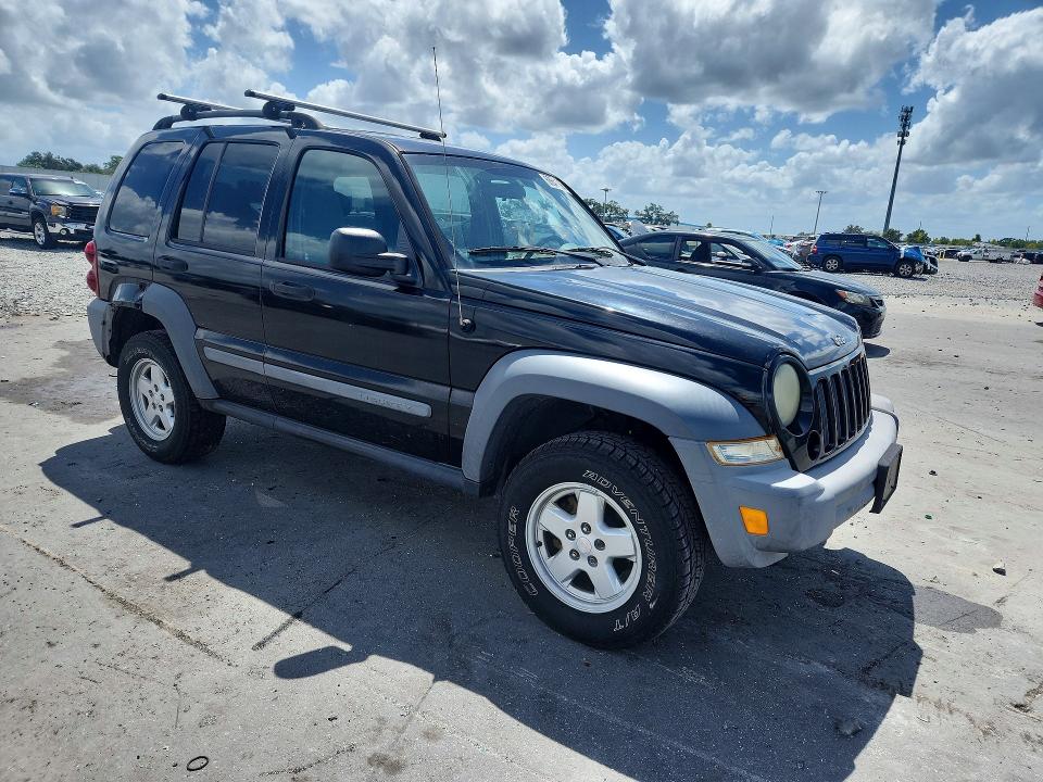 2005 Jeep Liberty მანქანა იყიდება აუქციონზე, vin: 1J8GK48KX5W516496, აუქციონის ნომერი: 68641256