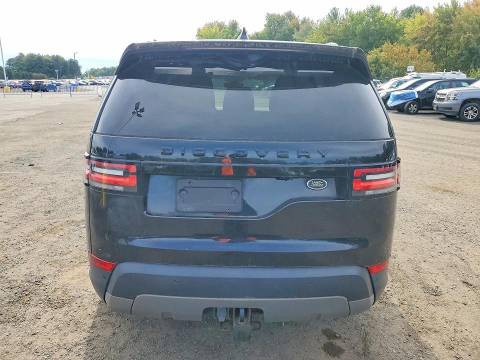 Продаж на аукціоні авто 2017 Land Rover Discovery, vin: SALRTBBV3HA021958, номер лоту: 70524196