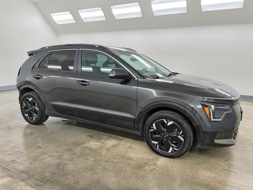 Продаж на аукціоні авто 2024 Kia Niro, vin: KNDCR3L15R5121468, номер лоту: 68800276