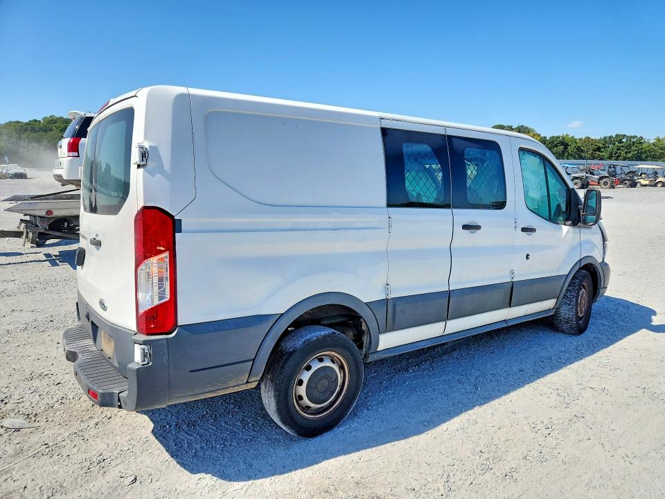 69496716 :رقم المزاد ، 1FTYE1ZM8JKB39850 vin ، 2018 Ford Transit مزاد بيع