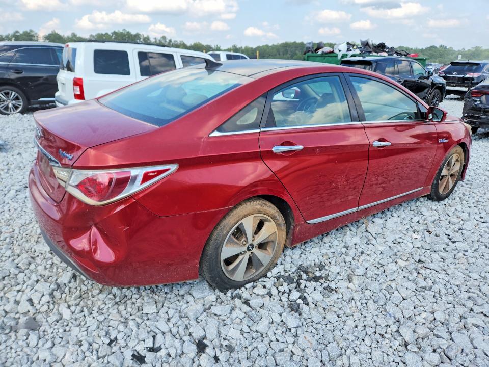 2011 Hyundai Sonata მანქანა იყიდება აუქციონზე, vin: KMHEC4A4XBA018665, აუქციონის ნომერი: 68954706