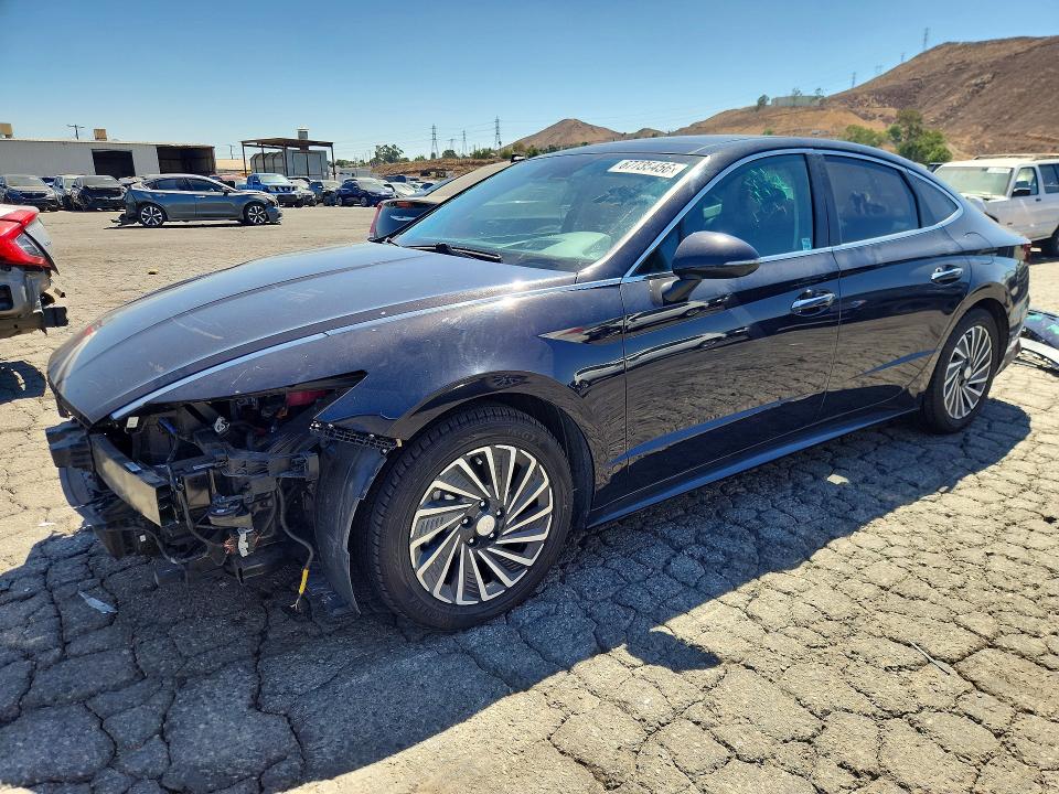 Auction sale of the 2023 Hyundai Sonata Hybrid, vin: KMHL54JJ1PA075349, lot number: 67735456