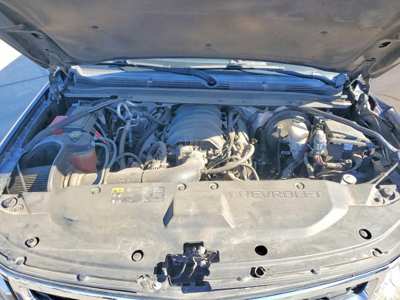 71042346 :رقم المزاد ، 1GNSCGEC3GR372005 vin ، 2016 Chevrolet Suburban مزاد بيع