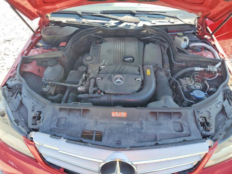 Продаж на аукціоні авто 2013 Mercedes-benz C, vin: WDDGF4HB2DR266427, номер лоту: 68883846