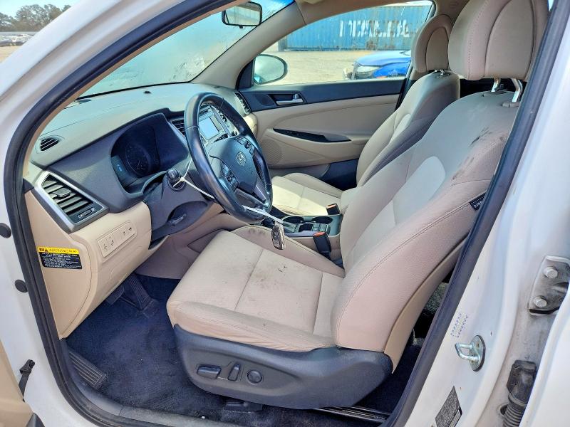 67334806 :رقم المزاد ، KM8J33A25HU468982 vin ، 2017 Hyundai Tucson مزاد بيع