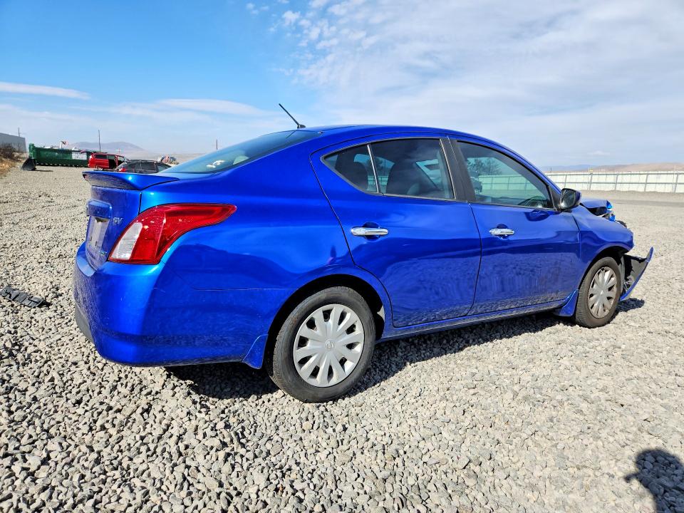 2015 Nissan Versa მანქანა იყიდება აუქციონზე, vin: 3N1CN7AP1FL937604, აუქციონის ნომერი: 67518526