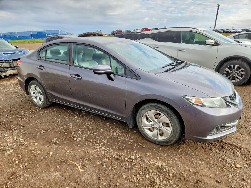 Продаж на аукціоні авто 2015 Honda Civic, vin: 2HGFB2E42FH030277, номер лоту: 68841316