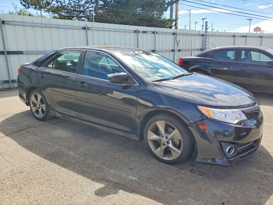 Продаж на аукціоні авто 2014 Toyota Camry, vin: 4T1BF1FK8EU330387, номер лоту: 70661266