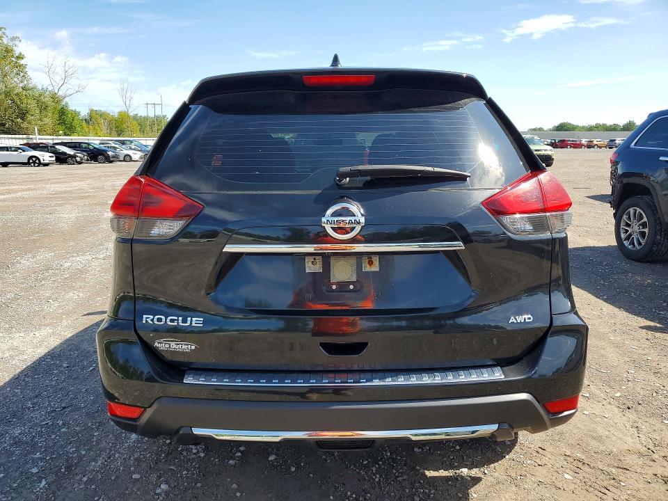 67930016 :رقم المزاد ، JN8AT2MV8HW028395 vin ، 2017 Nissan Rogue مزاد بيع