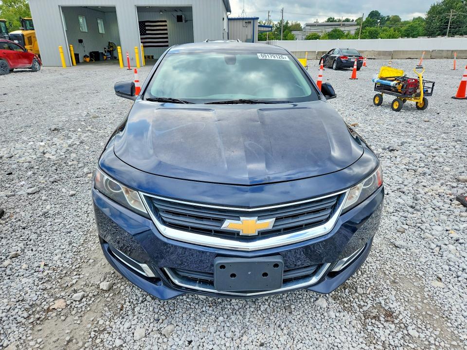 69179126 :رقم المزاد ، 1G11X5S38HU111994 vin ، 2017 Chevrolet Impala مزاد بيع