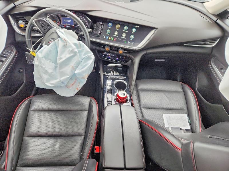 Продажа на аукционе авто 2022 Buick Envision, vin: LRBFZPR46ND158999, номер лота: 68403266
