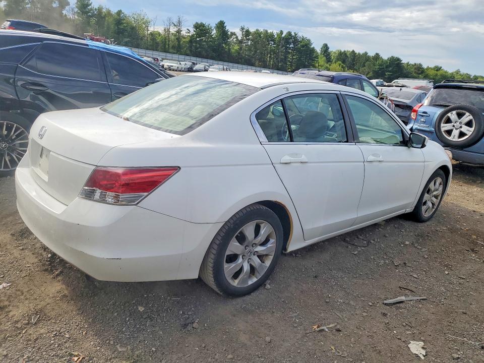 2008 Honda Accord მანქანა იყიდება აუქციონზე, vin: 1HGCP26718A078416, აუქციონის ნომერი: 68330386