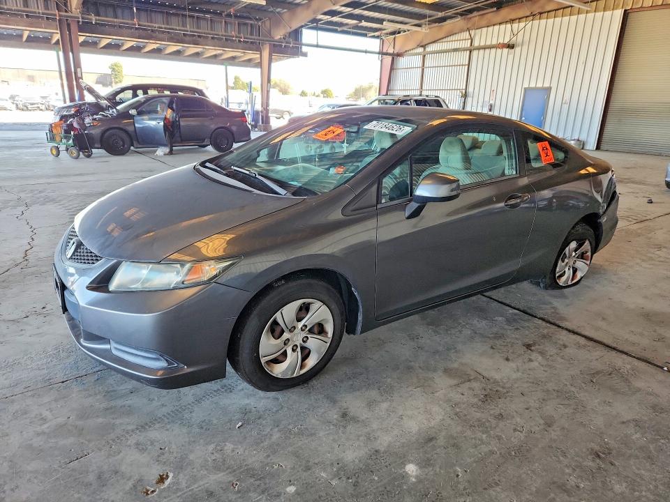2013 Honda Civic მანქანა იყიდება აუქციონზე, vin: 2HGFG3B5XDH528728, აუქციონის ნომერი: 70184626