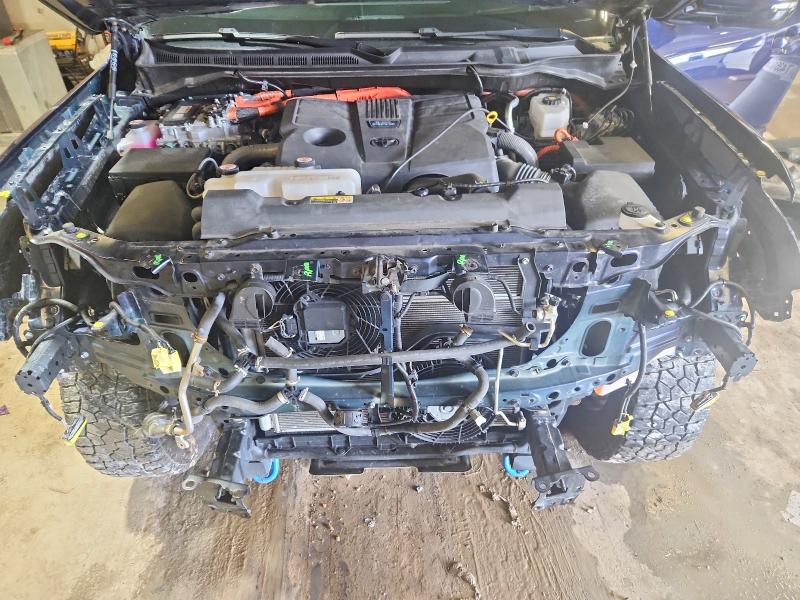 68543216 :رقم المزاد ، 5TFWC5DB5RX058877 vin ، 2024 Toyota Tundra مزاد بيع