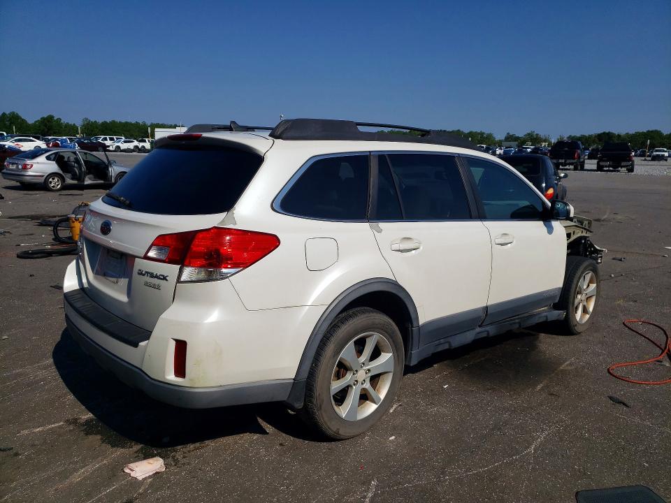 68781256 :رقم المزاد ، 4S4BRBDC0E3210615 vin ، 2014 Subaru Outback مزاد بيع