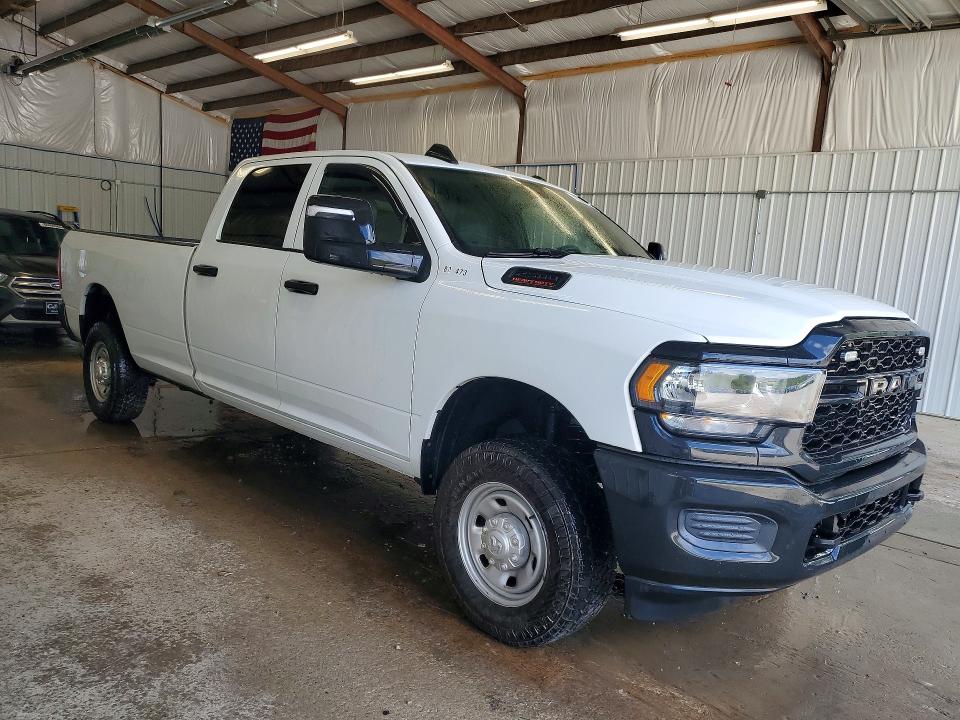 68190486 :رقم المزاد ، 3C6UR5HJ1PG587517 vin ، 2023 Ram 2500 مزاد بيع