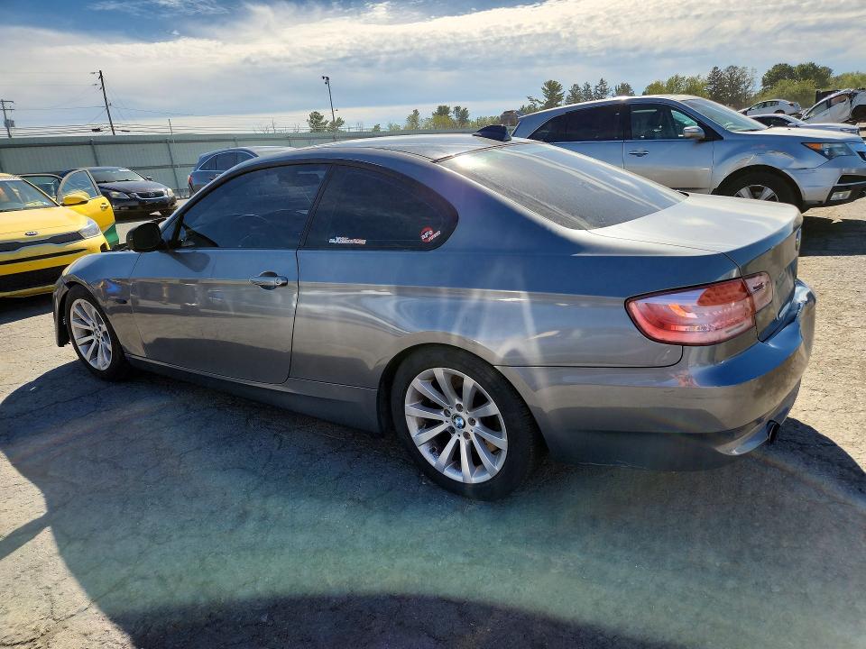 2010 Bmw 335 მანქანა იყიდება აუქციონზე, vin: WBAWC7C50AE271109, აუქციონის ნომერი: 70337816