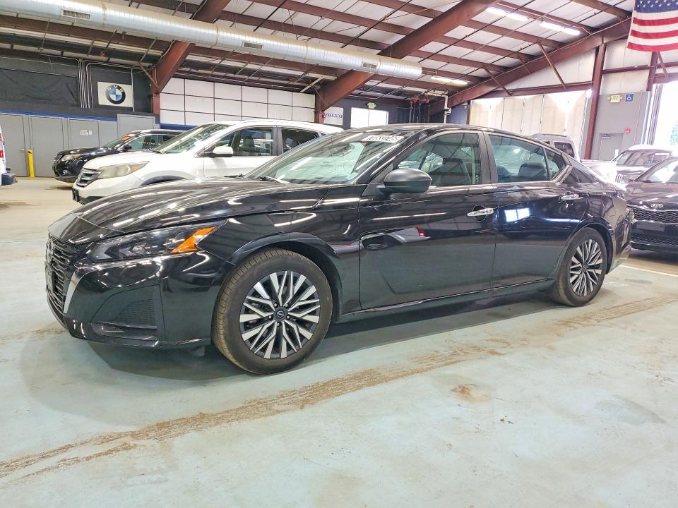 70533746 :رقم المزاد ، 1N4BL4DV3SN362767 vin ، 2025 Nissan Altima مزاد بيع