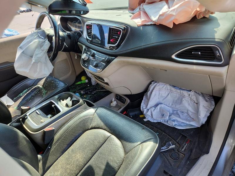 69513446 :رقم المزاد ، 2C4RC1GG9JR314504 vin ، 2018 Chrysler Pacifica مزاد بيع