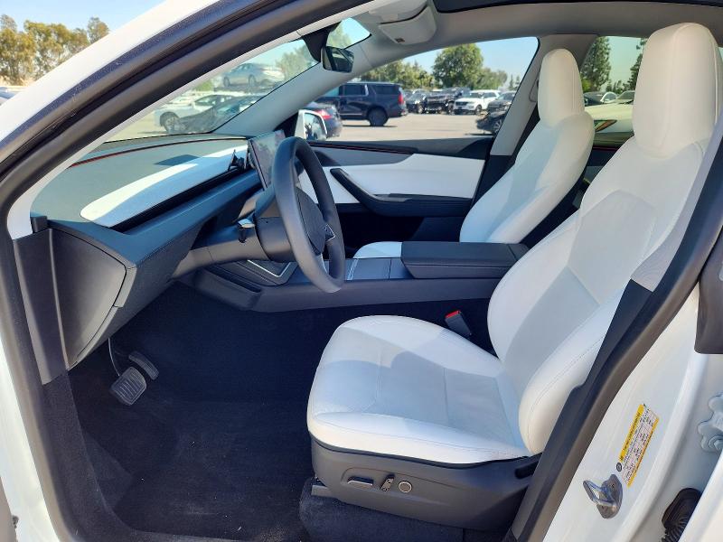 Продаж на аукціоні авто 2026 Tesla Model Y, vin: 7SAYGDED8TF520117, номер лоту: 69523276