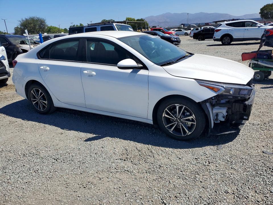 2024 Kia Forte მანქანა იყიდება აუქციონზე, vin: 3KPF24AD9RE802726, აუქციონის ნომერი: 66978776