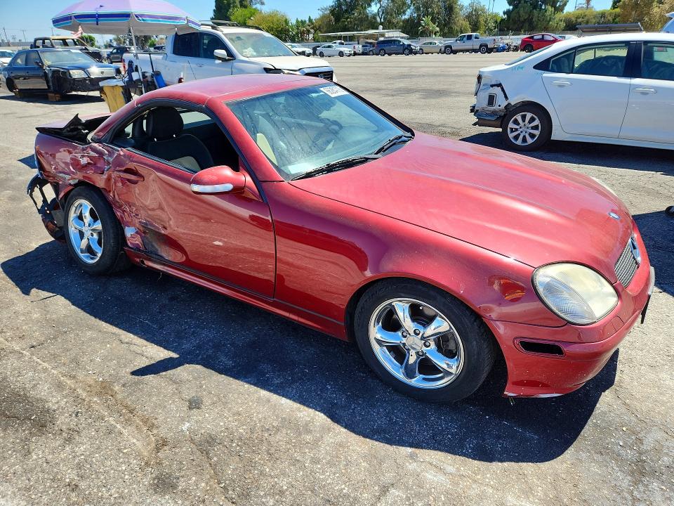 66284716 :رقم المزاد ، WDBKK65F02F266748 vin ، 2002 Mercedes-benz Slk مزاد بيع