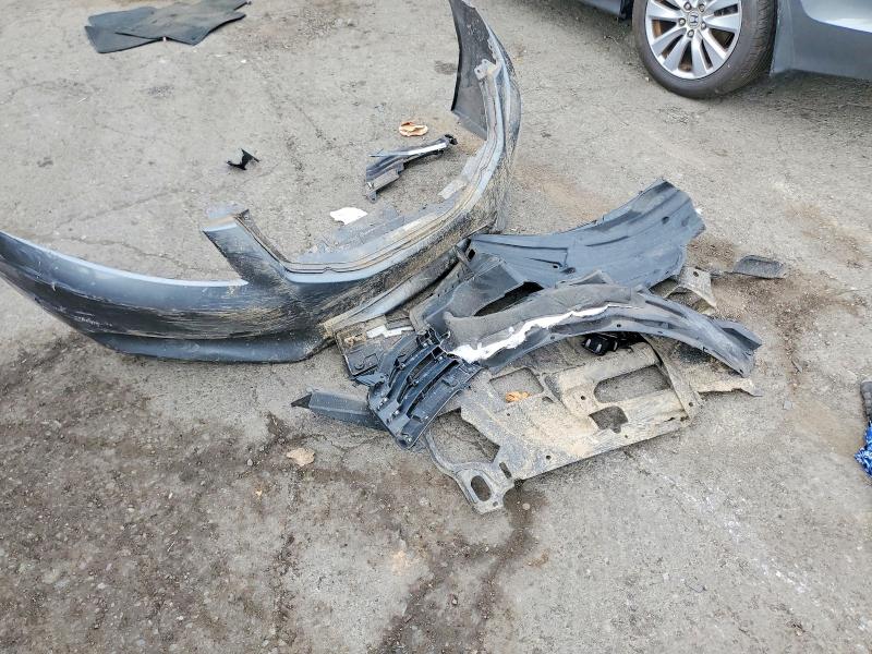 69082496 :رقم المزاد ، 1HGCP2F72BA053080 vin ، 2011 Honda Accord مزاد بيع